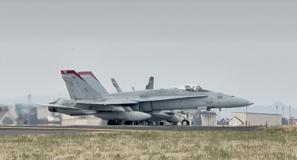 hikoukimono's tweet image. iPhone片手に横田基地✈️おばちゃんの基地活情報💘3/22

皆様お疲れ様でした♪
朝からありがとうございました😊
楽しい横田基地でした
残り2機もキャノピー閉めたのでこれで帰ります
また、皆さまよろしくお願いします🙇‍♀️

#avgeek 
#fighter
#airforce
#usairforce
#横田基地