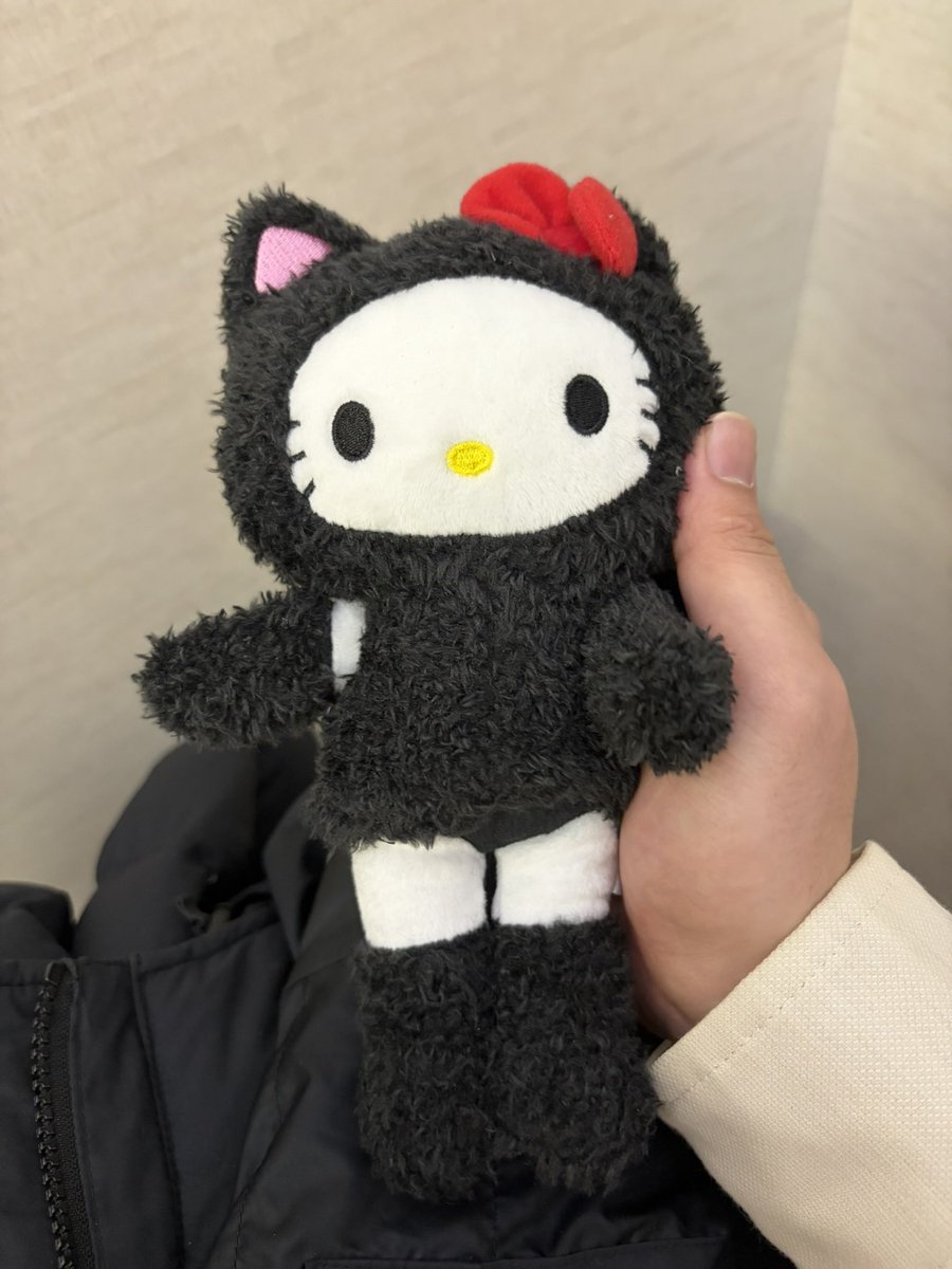 INABO0712's tweet photo. 最近クレーンゲームハマってる〜！！ https://t.co/nqOli0U8ST