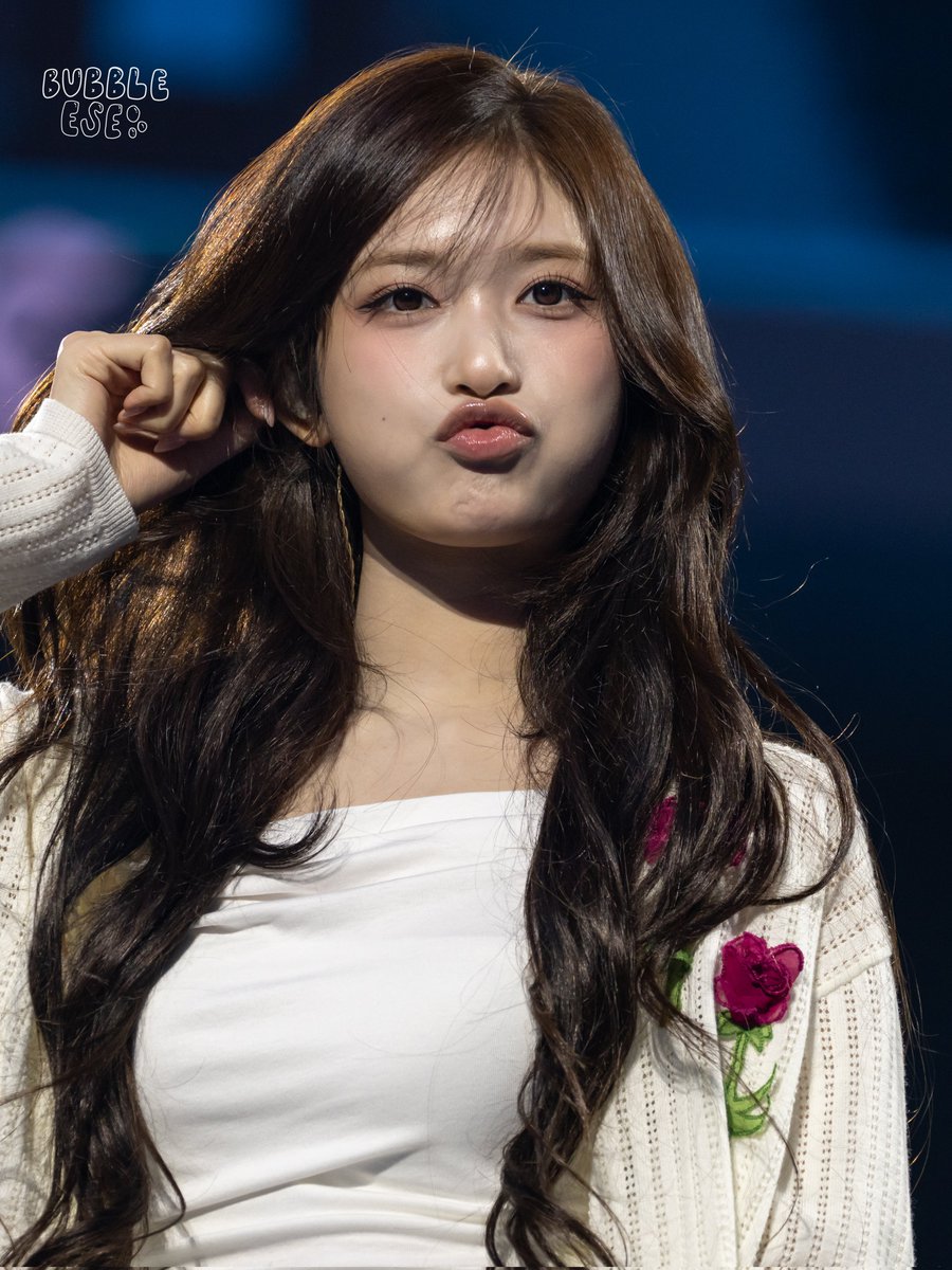 𝚋𝚞𝚋𝚋𝚕𝚎 🫧 tweet media