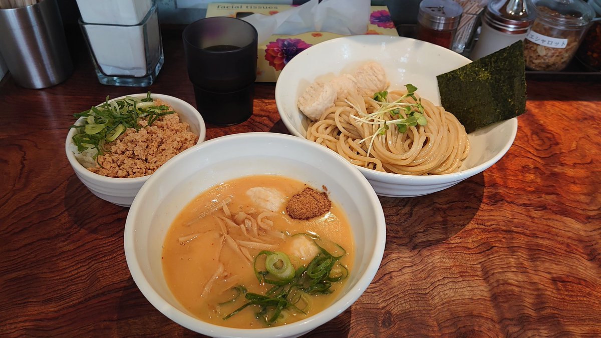 鮭ハラス tweet media