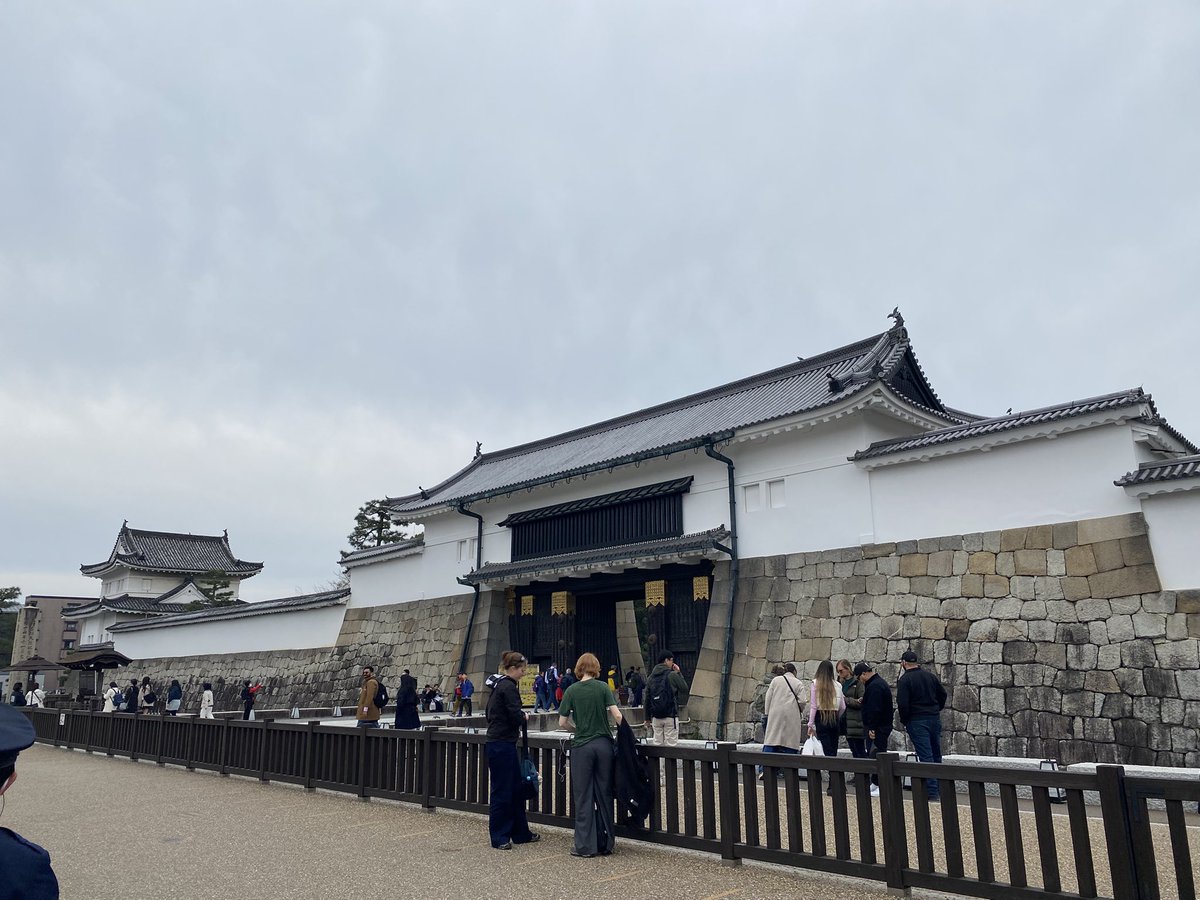 DATRP's tweet photo. 大学の友人の結婚式で京都に来ました！
泊まってから帰る前にちょいと観光！ほぼ全行程歩き🤪
思えば京都は中学の修学旅行以来だから23年振りとか(笑) https://t.co/iYl5ojW063