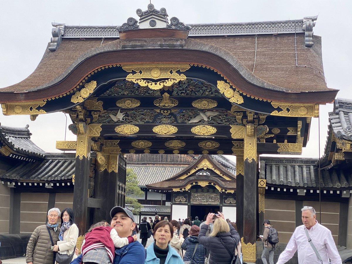 DATRP's tweet photo. 大学の友人の結婚式で京都に来ました！
泊まってから帰る前にちょいと観光！ほぼ全行程歩き🤪
思えば京都は中学の修学旅行以来だから23年振りとか(笑) https://t.co/iYl5ojW063