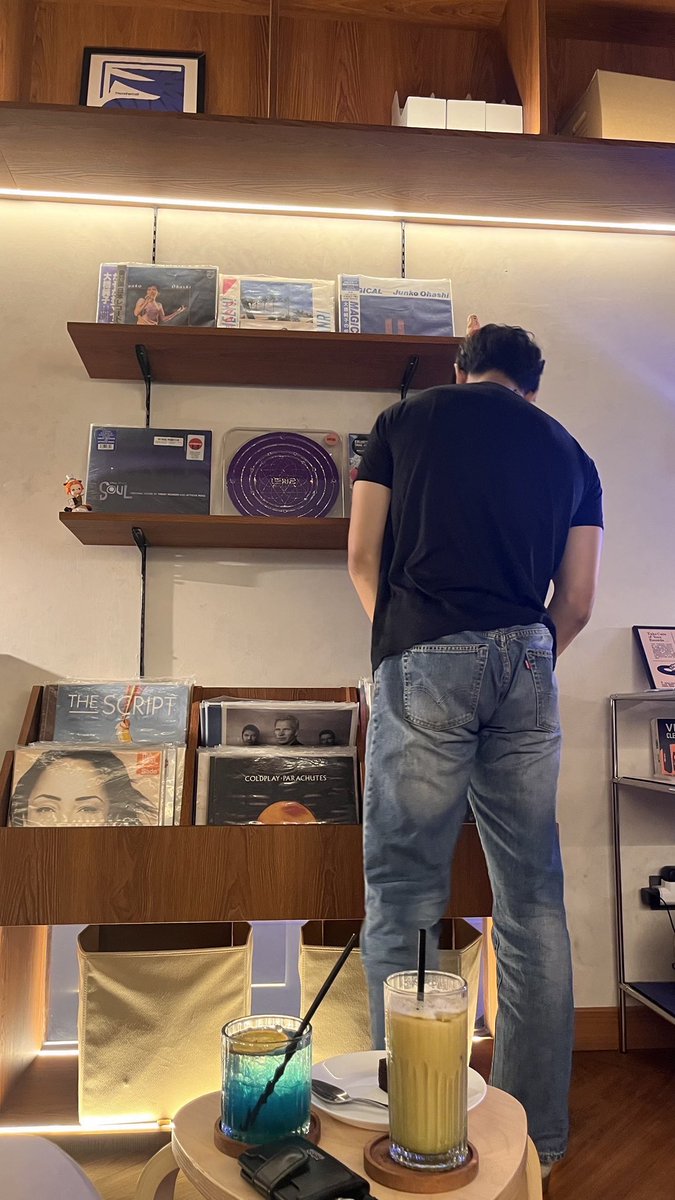 Alter Gen Z tweet media