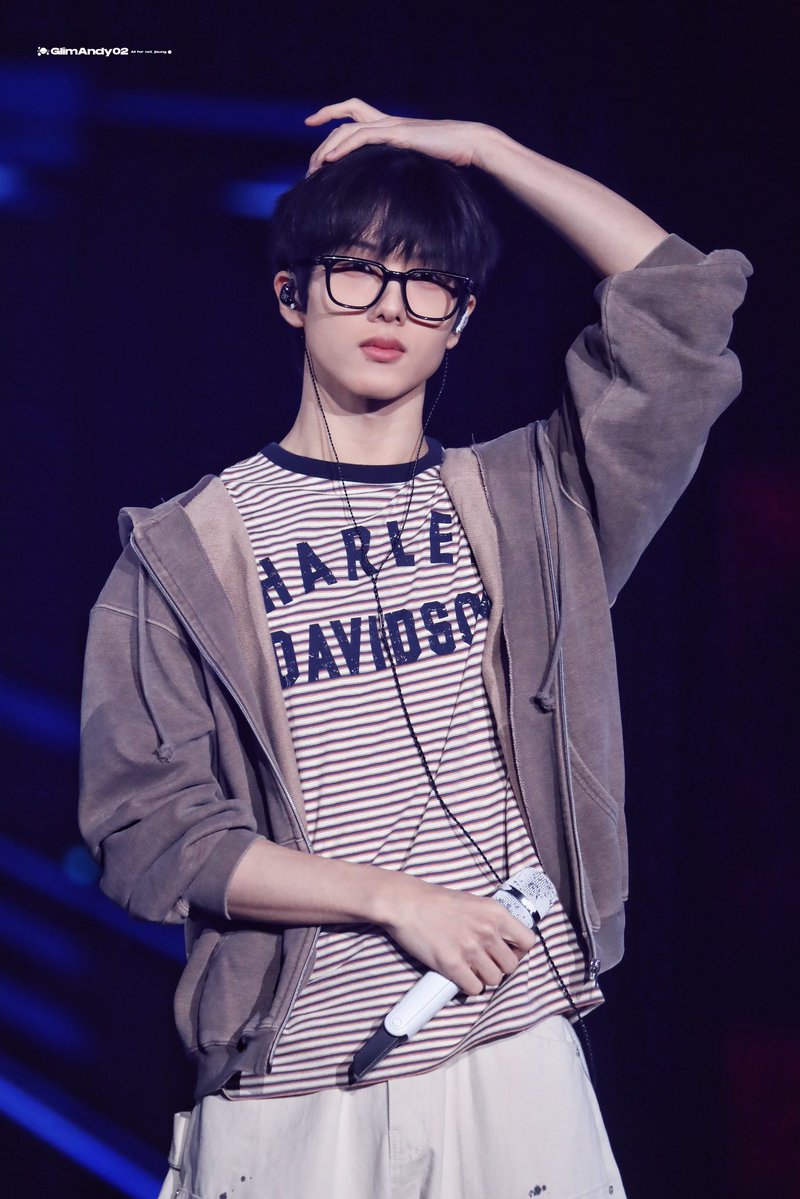 GlimAndy02 tweet media