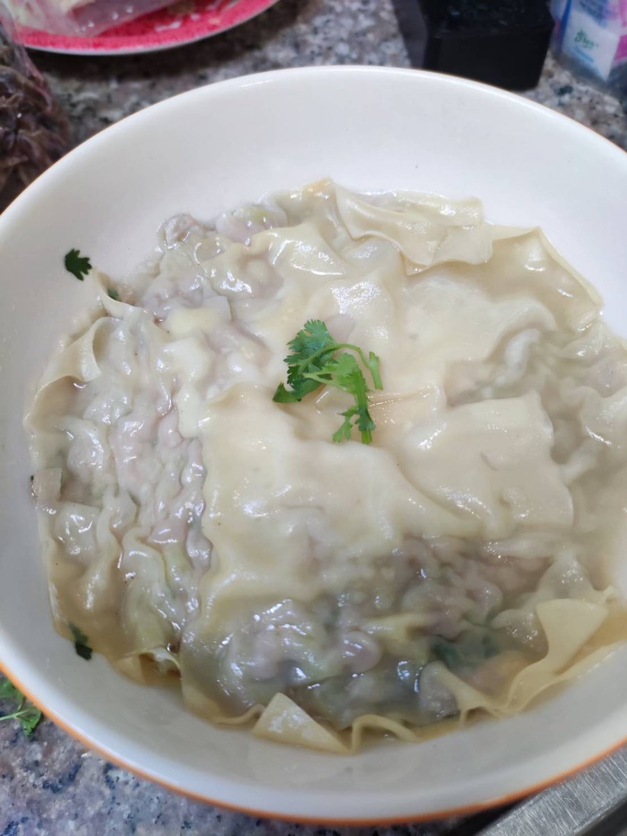 ติ๊กต่อกทำอะไรกับเดนนิส ไม่เคยกินเสี่ยวหลงเปาอร่อยๆเลย ทำเองแล้วงงๆคือรสชาติมันต้องเป็นยังไง