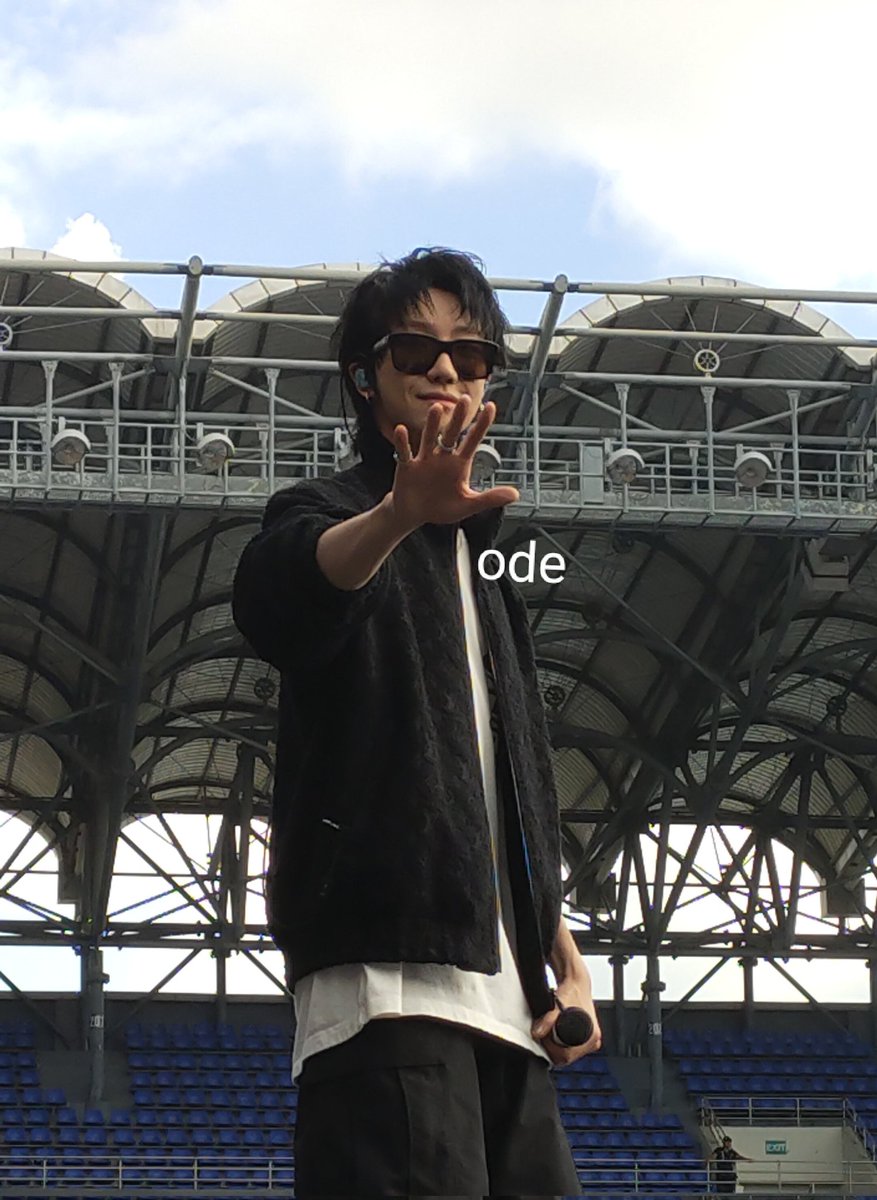 odette 🍒👼🐸🌠🍀🎱 tweet media