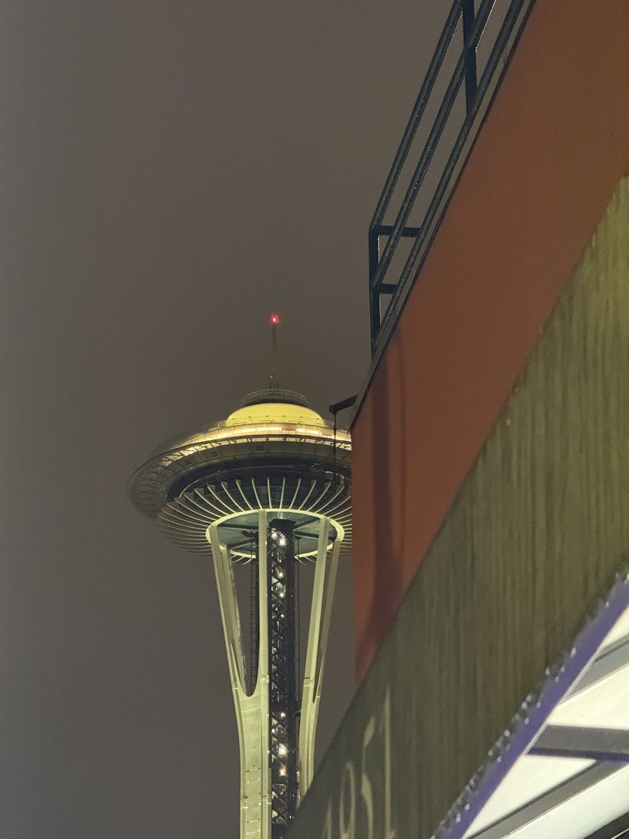 sydney 🏳️‍⚧️ tweet media