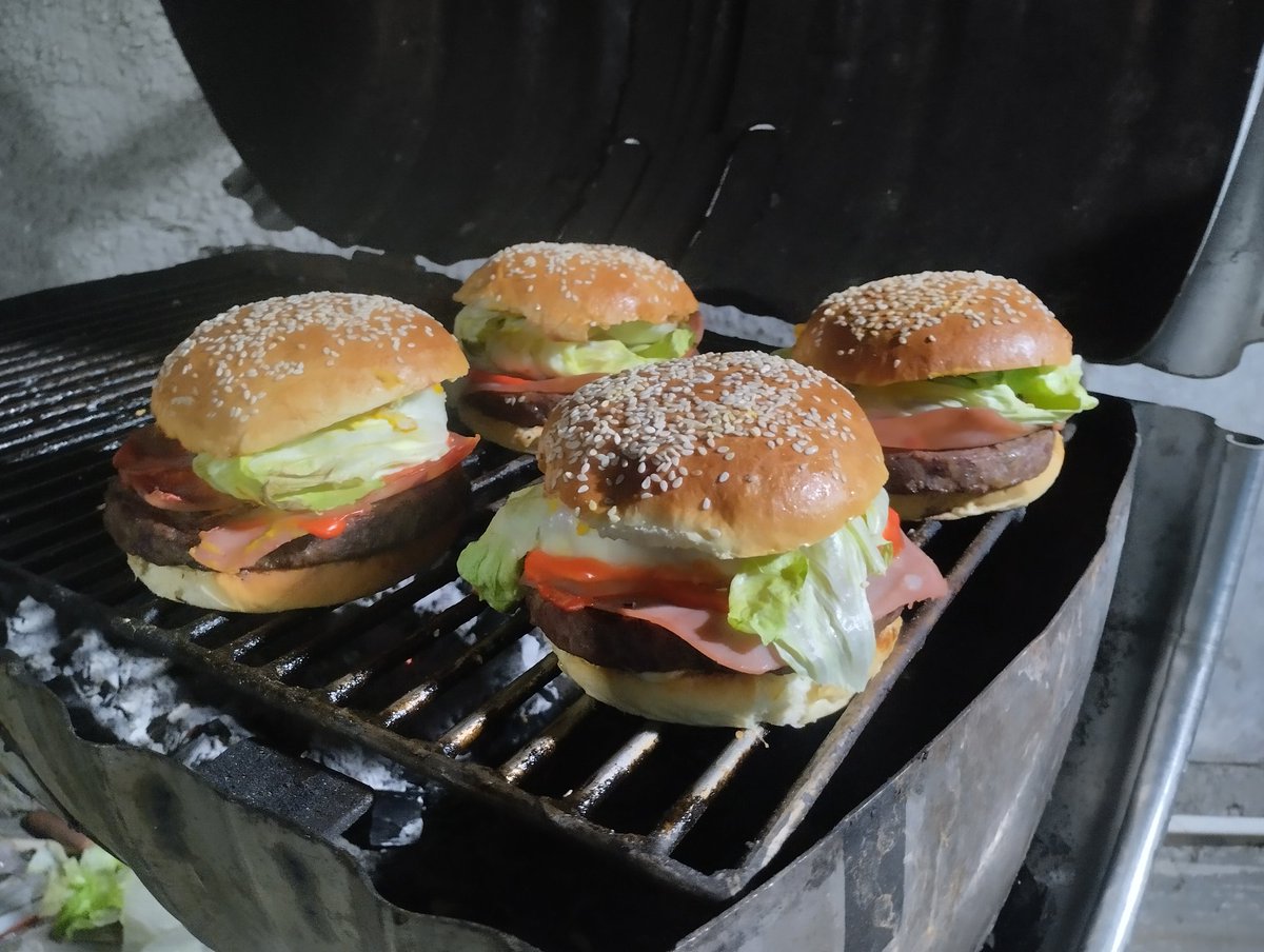 Capitan Carne tweet media