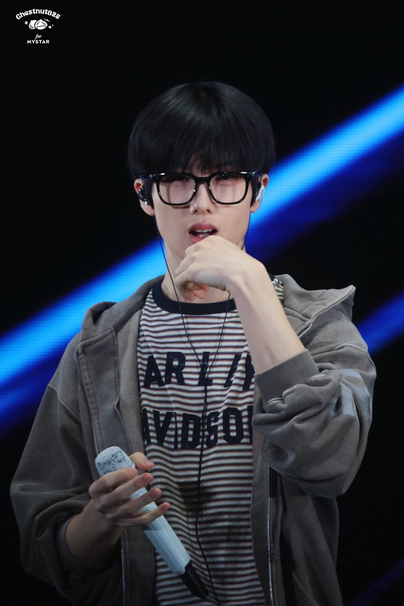 Chestnut025 tweet media