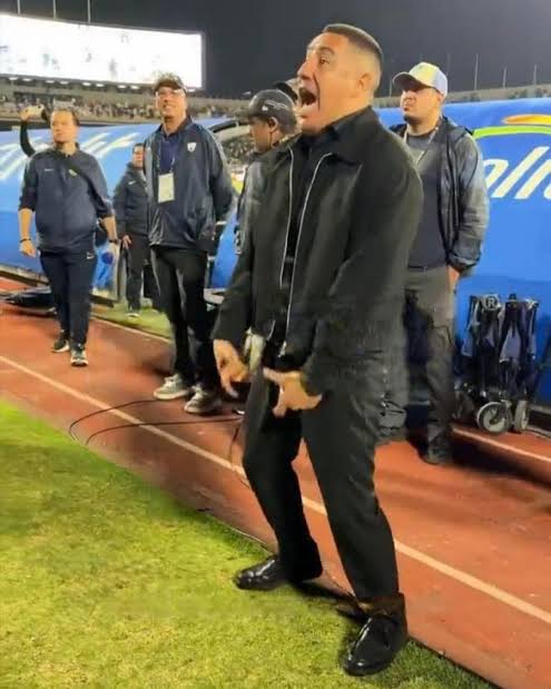 Julinho Ronaldo tweet media