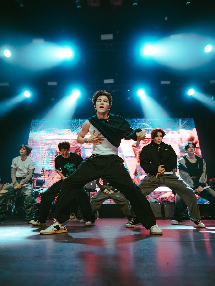 riize archive tweet media