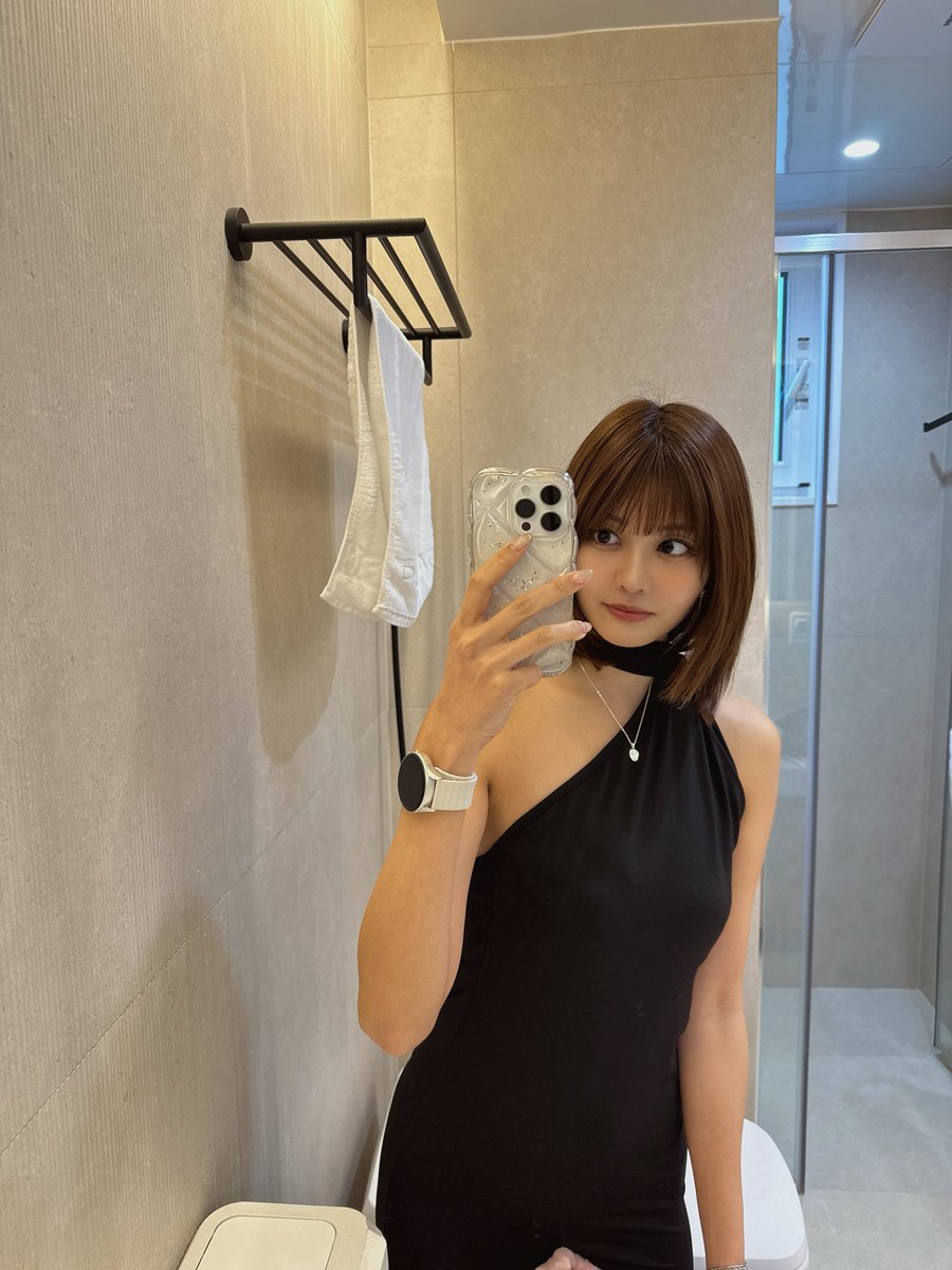 H_yume_1018's tweet photo. 昨日はイベントありがとうございました🤍
写真撮るの忘れてて昨日の写真なかった🥹
みんなとたくさんお話しできて楽しかったなあ🫶🏻次は夏かな？✨
エトワールはたまにいるのでみんなまた遊びにきてね😌 https://t.co/m4x1mOSf41