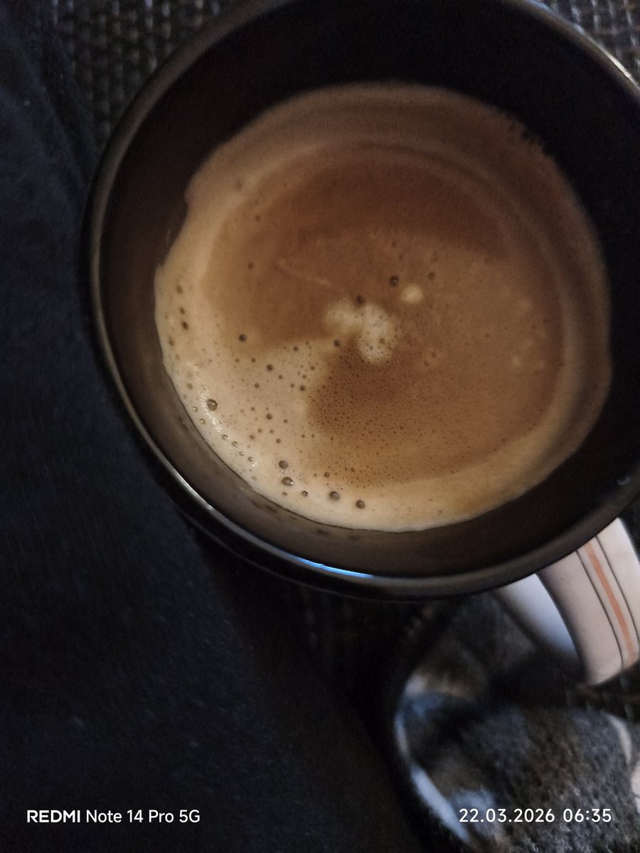 coco.Lores 1 tweet media