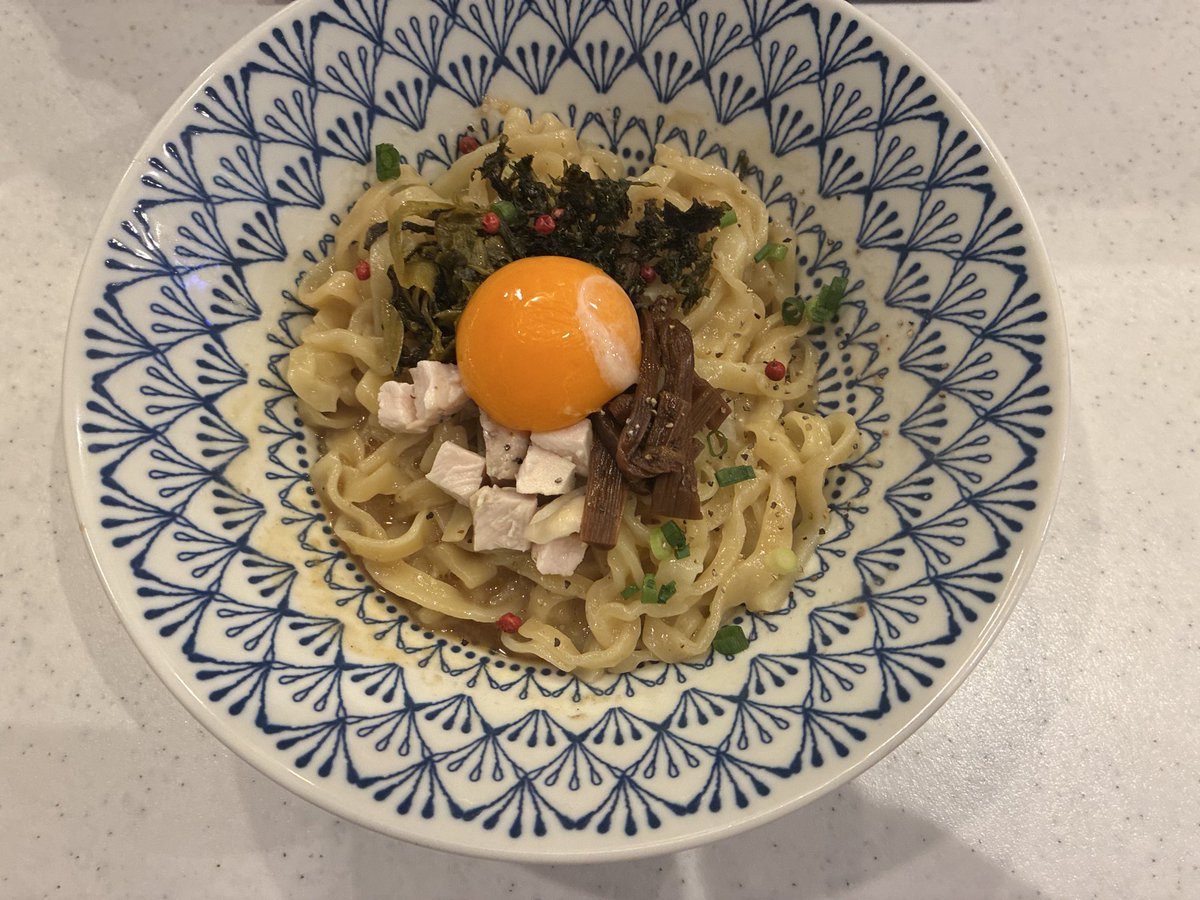 柏原音夢 tweet media