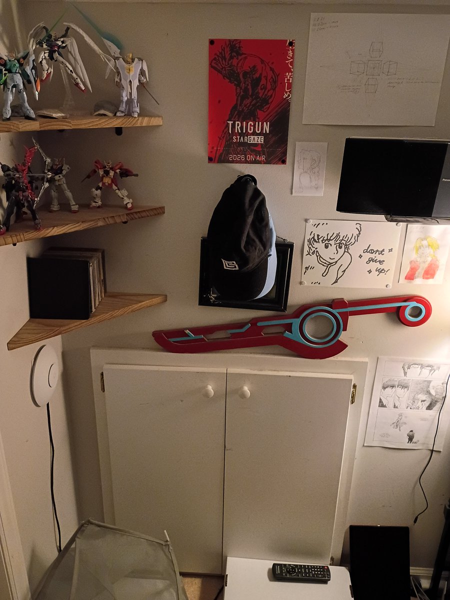 Socks and Sandals tweet media