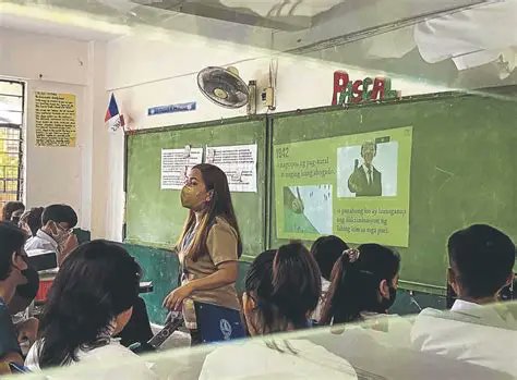 BalitangKlikPH's tweet image. ACT: Trimester calendar, minadaling reporma na isinasantabi ang boses ng mga guro

BASAHIN: balitangklik.com/?p=5836

#balitangklik #trimester #DepEd #allianceofconcernedteachers
