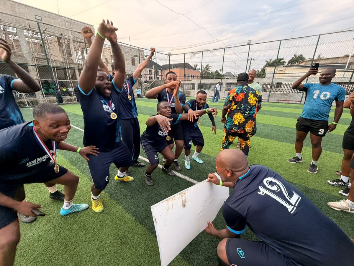 Mike Litoris (Ikoku Merchant 🔌) tweet media