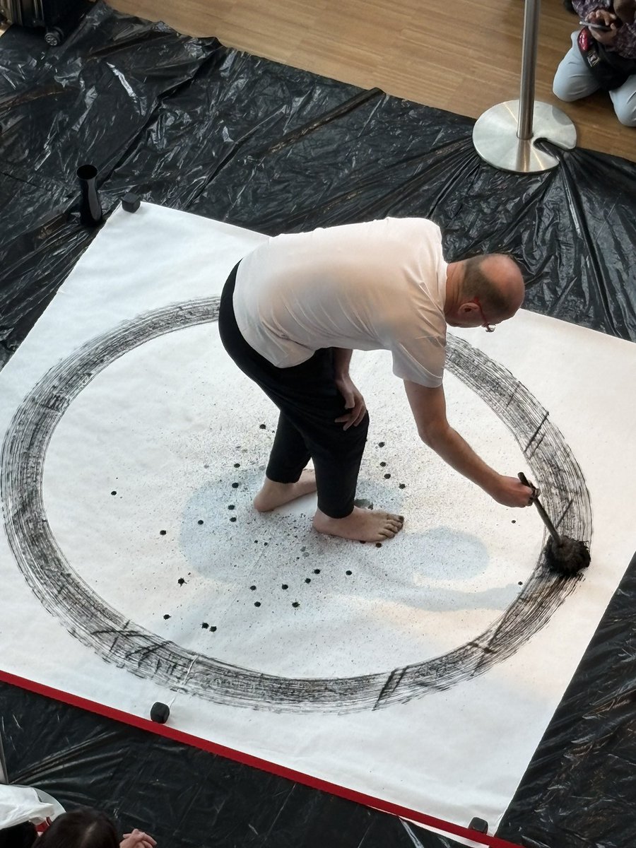 びっちー tweet media