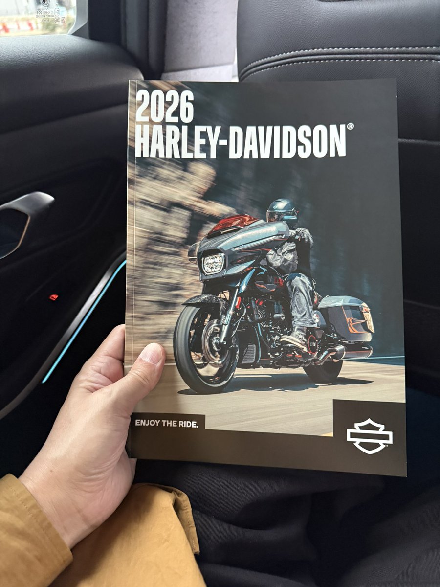 TakeTV100 tweet media