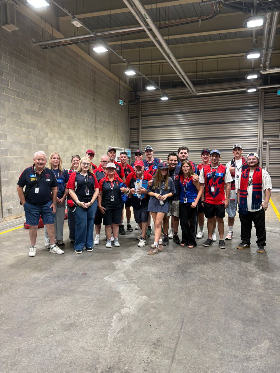 Demon Army tweet media