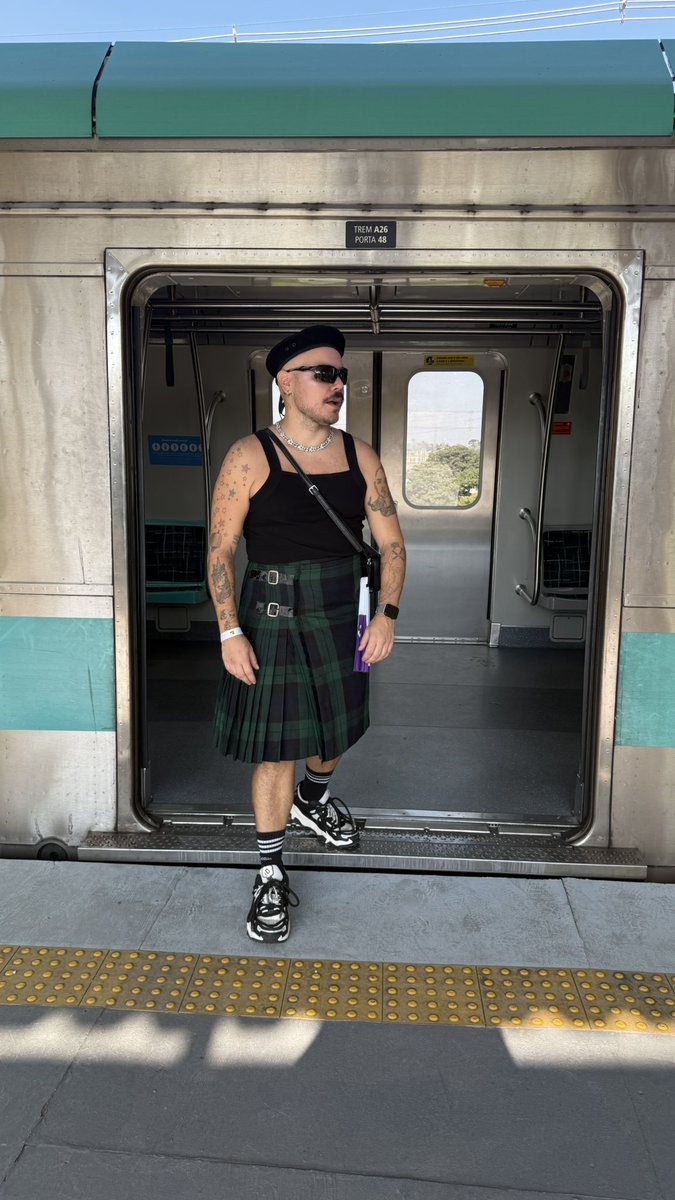 bfroes ✨ tweet media