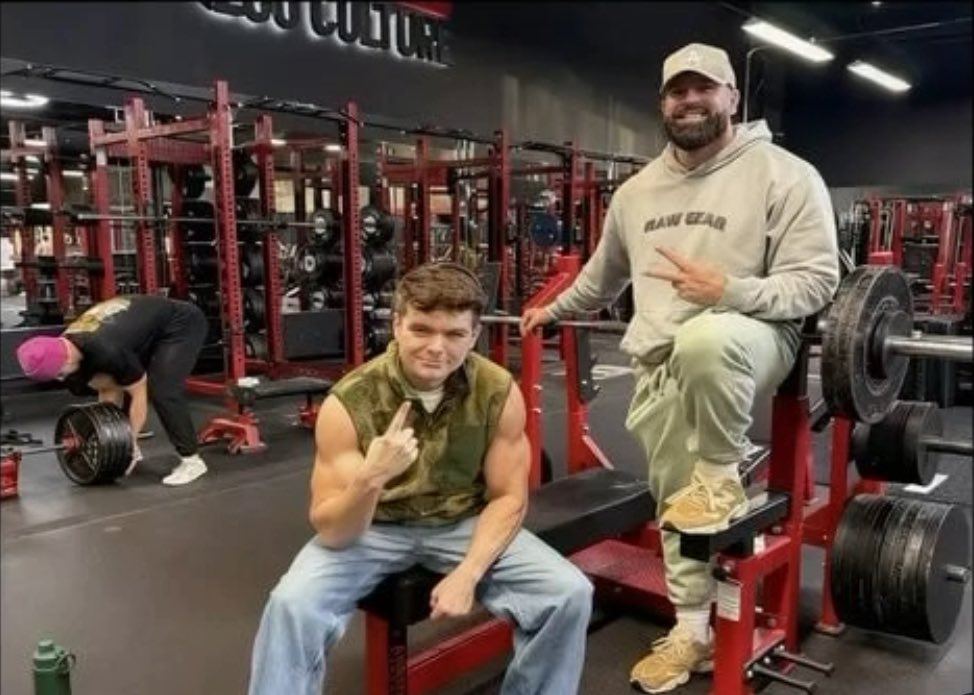 Fish_Groyper tweet media