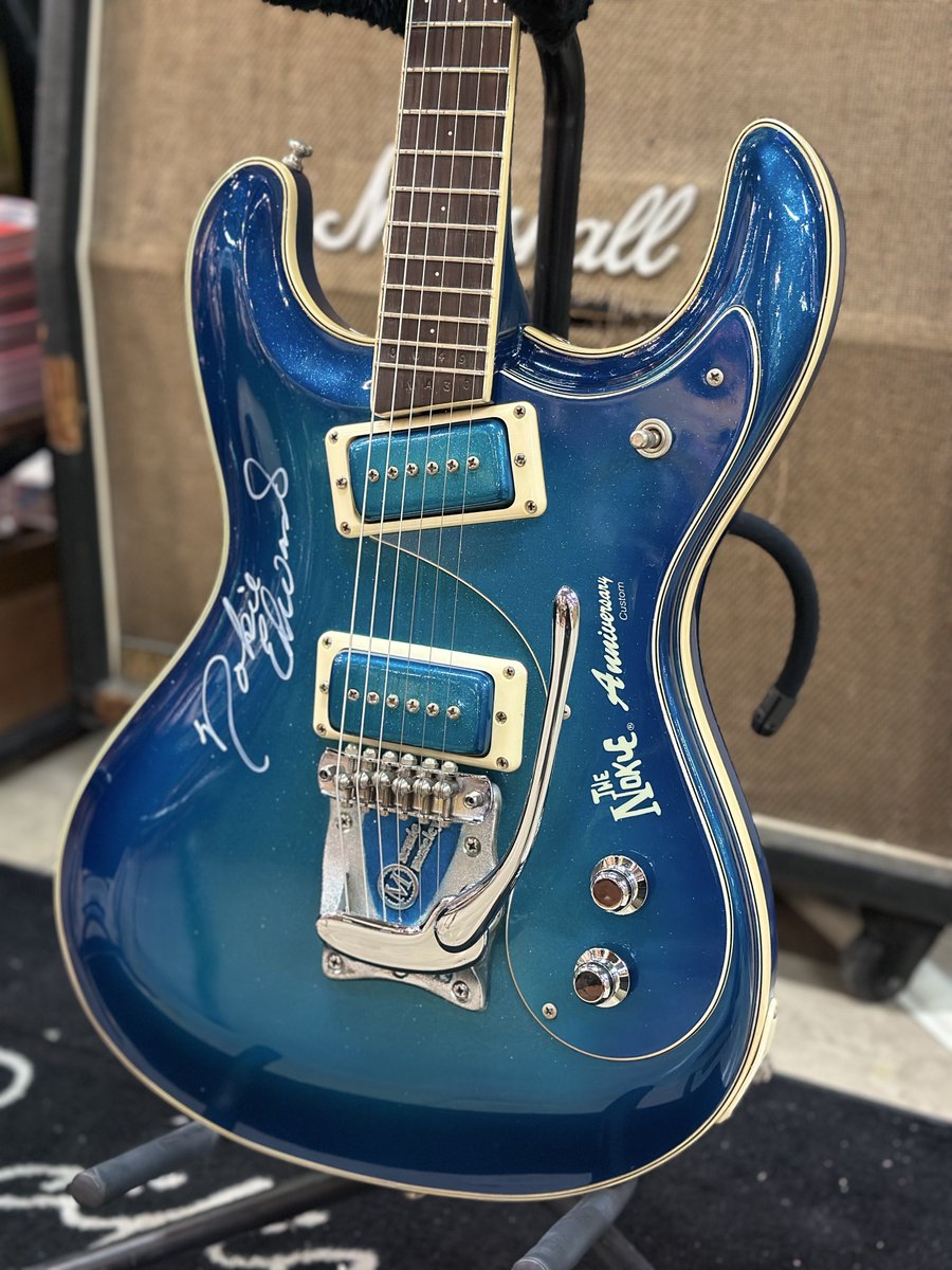 希少！！　ノーキー・エドワーズ 氏サイン入り ストラトキャスター 中古】Mosrite / The Nokie 30th Anniversary Blue Metallic [4.05kg