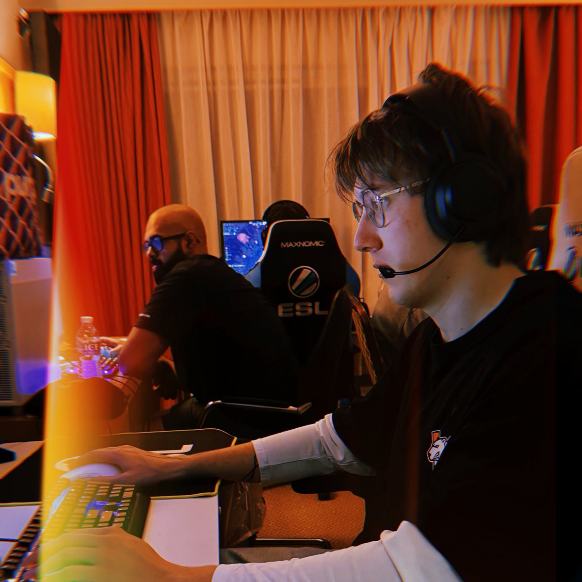 Virtus.pro Dota 2 tweet media