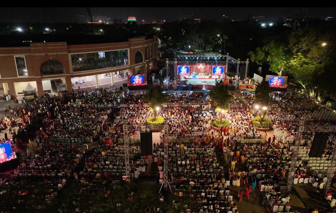 Gurudev Sri Sri Ravi Shankar tweet media