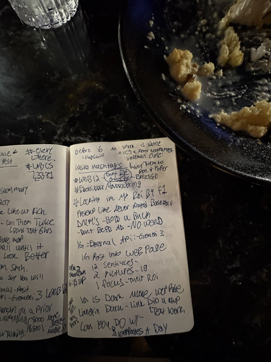 Ghosty 👻 tweet media