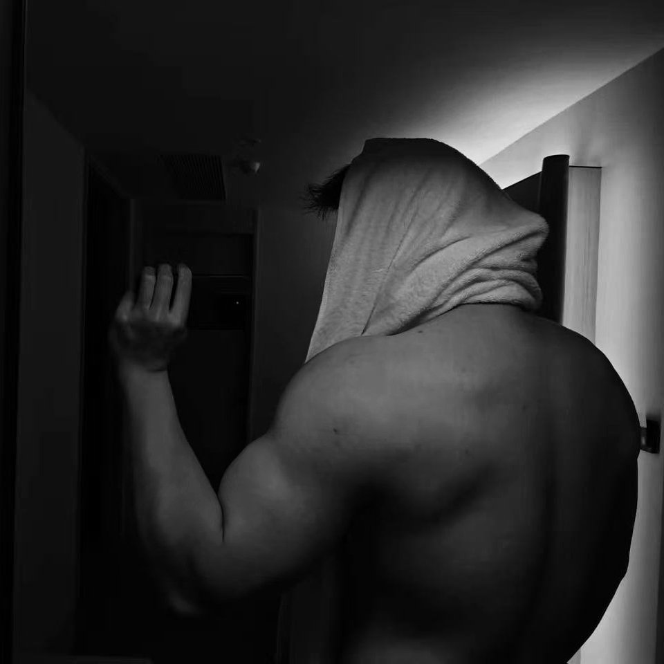 Winner house tweet media