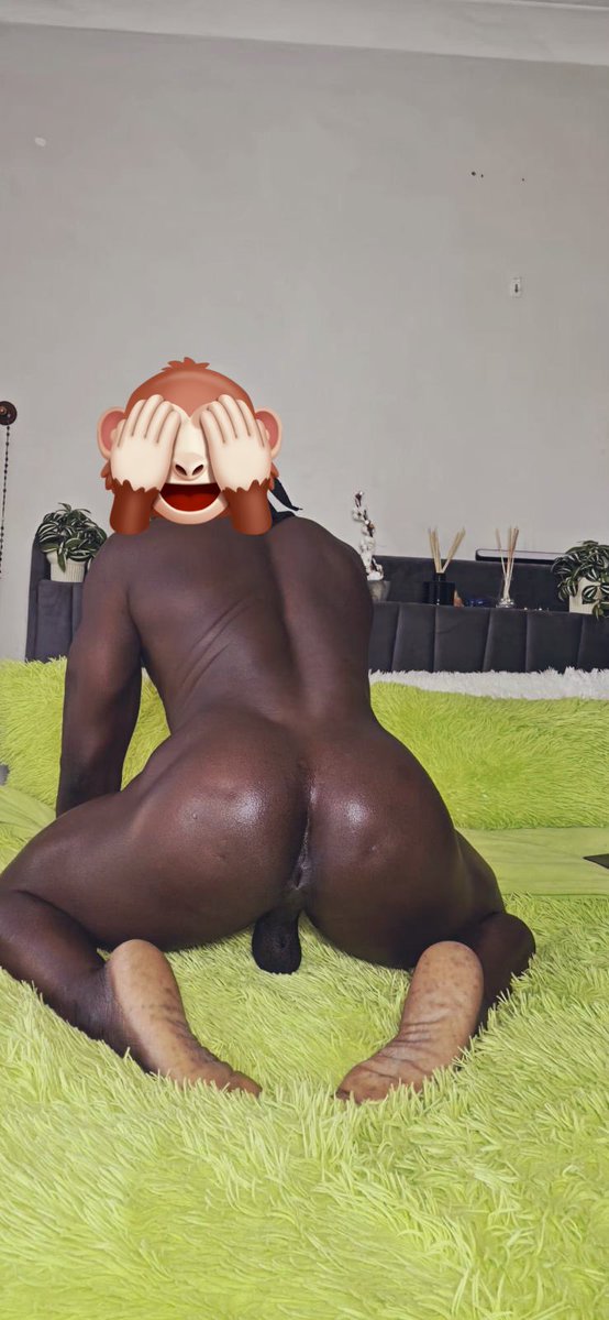 2hot 2handle 🐓🍑🍆 tweet media