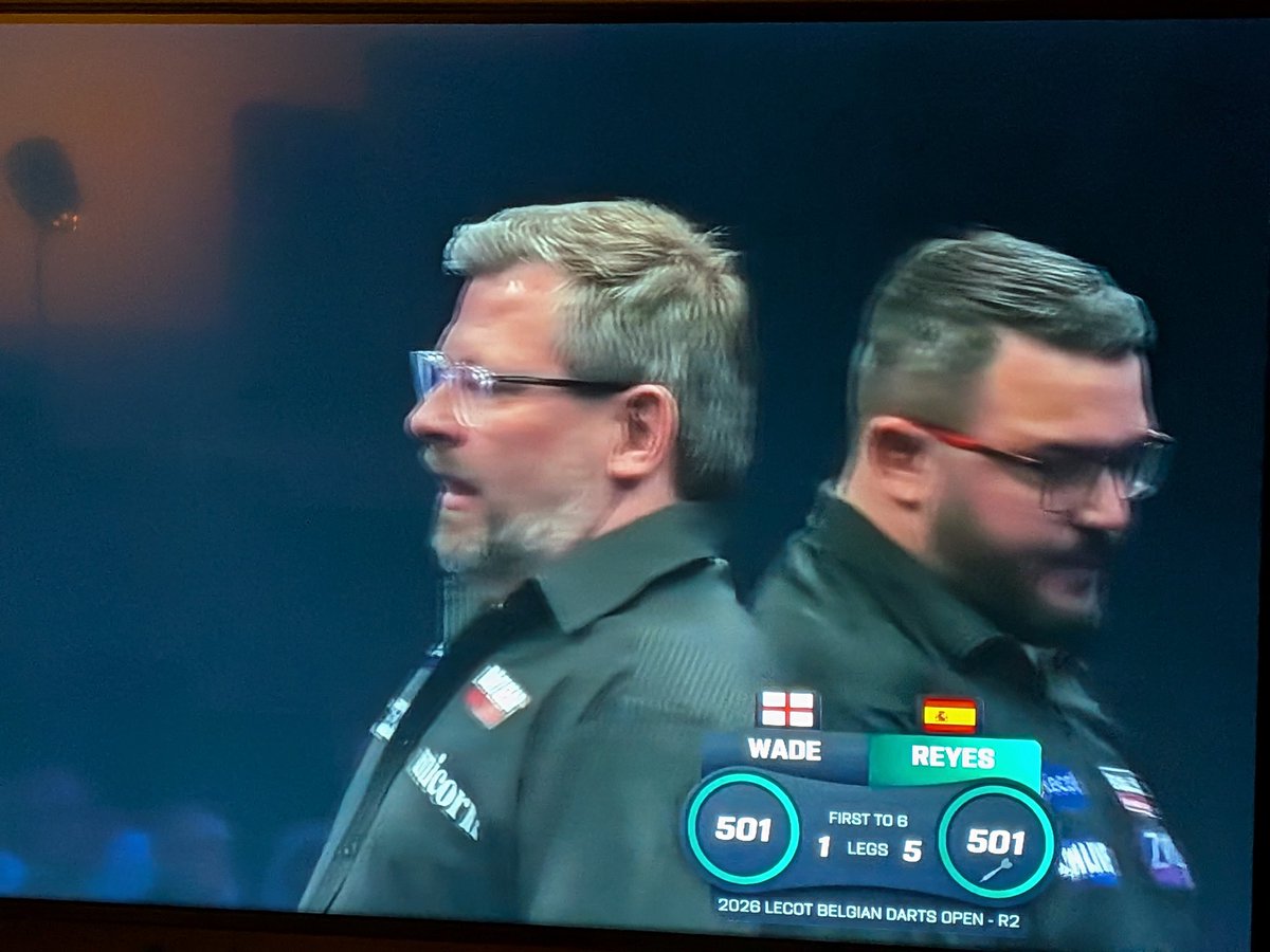 CanarynetFM tweet media