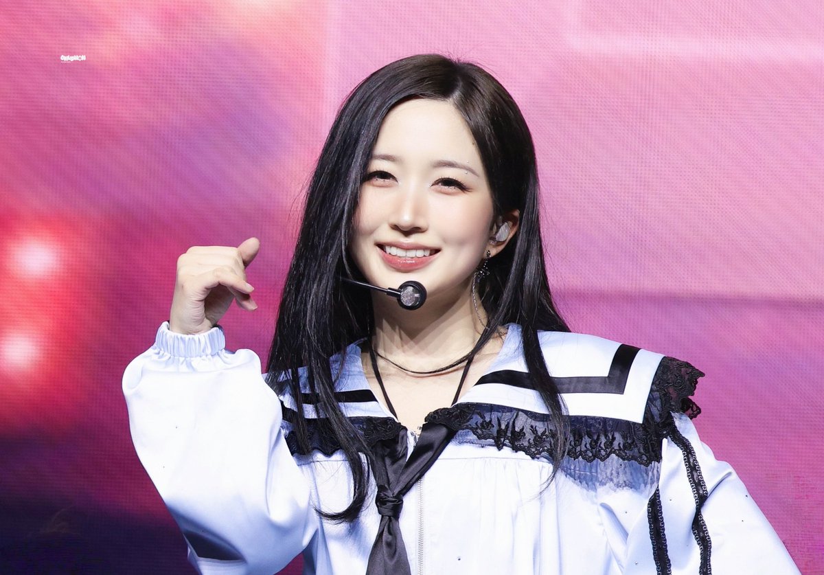 온리원☀️ tweet media