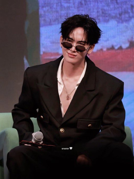 It’s ME_MYMIND🖤🤍 tweet media