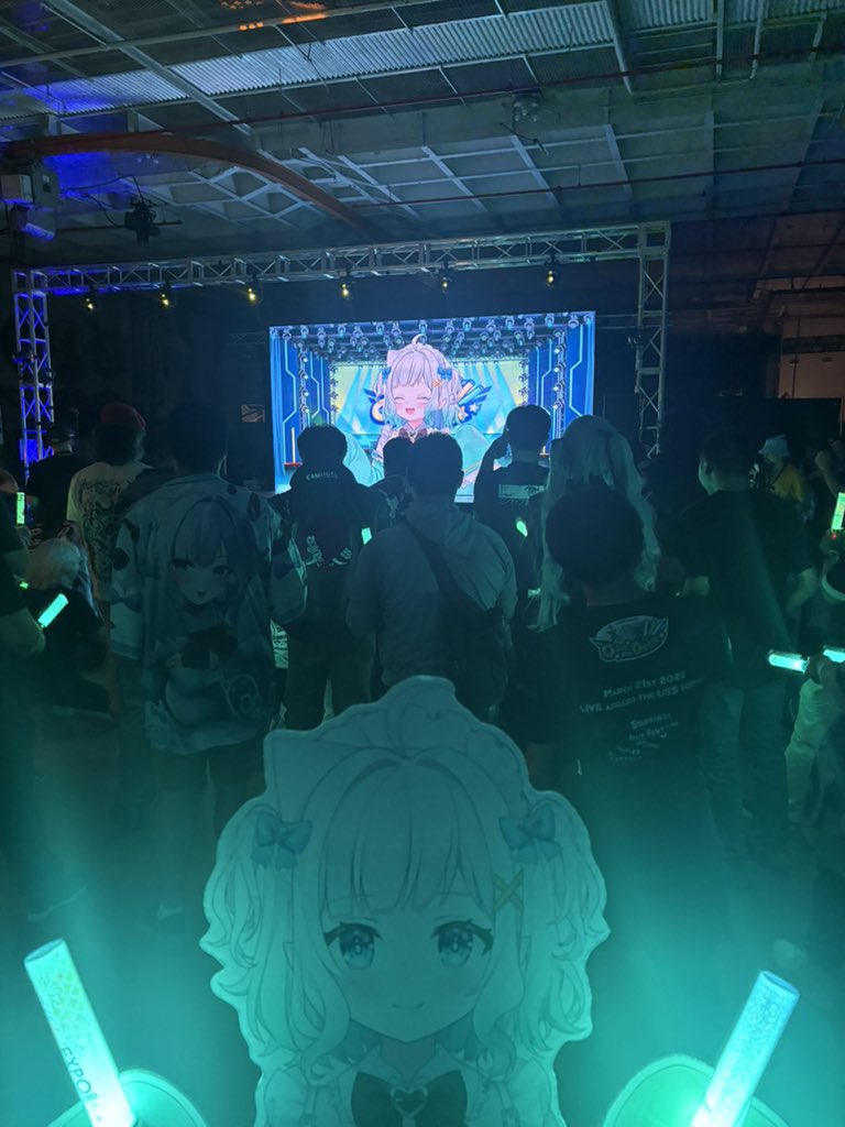 PagePyralis tweet media