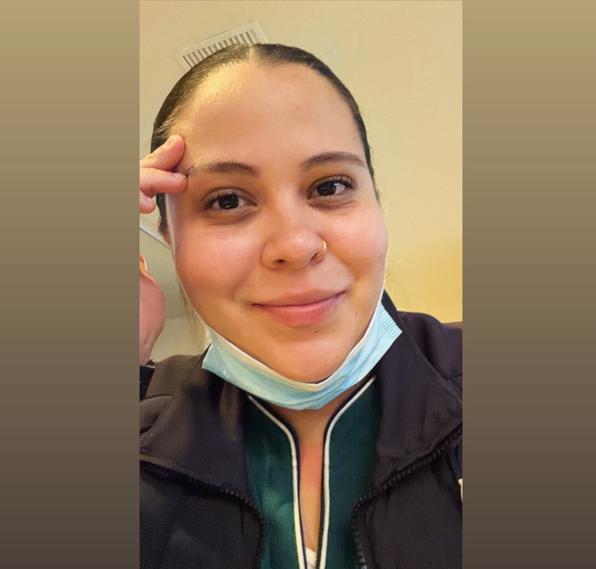 DanielaFeja's tweet photo. Su enfermera de confianza 😊 https://t.co/BnlhxKuLej