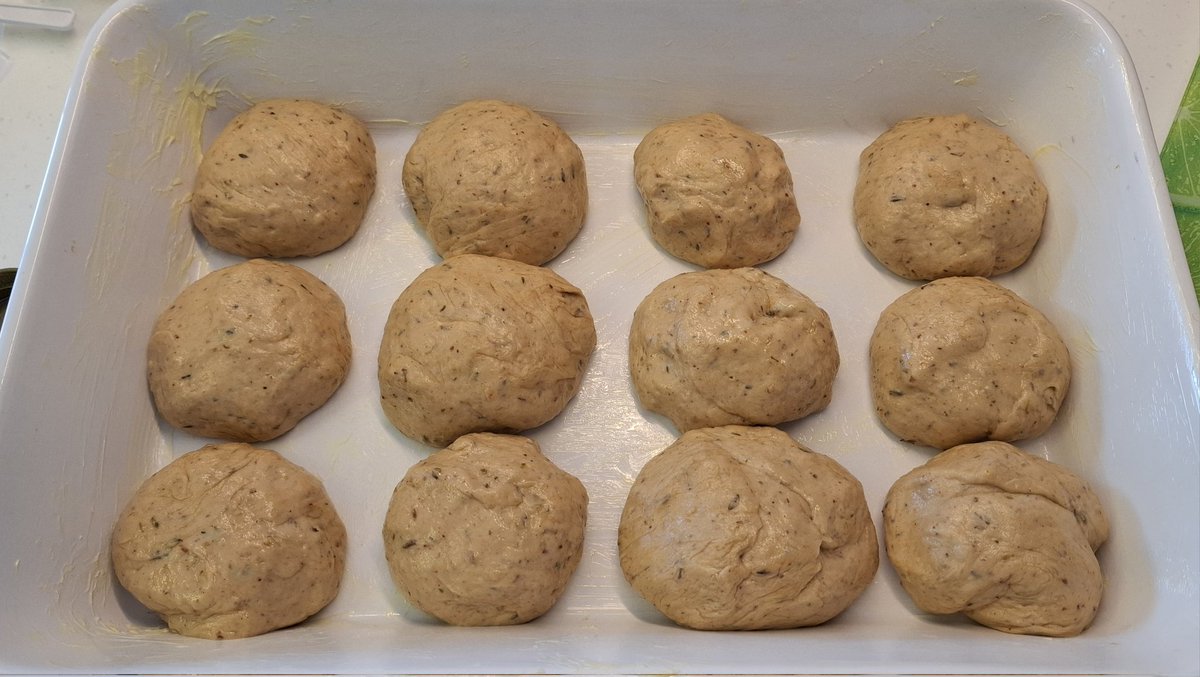 smalljude's tweet image. Made Palestinian za'atar rolls for my lunches this week. Smells so good! #breadmachine