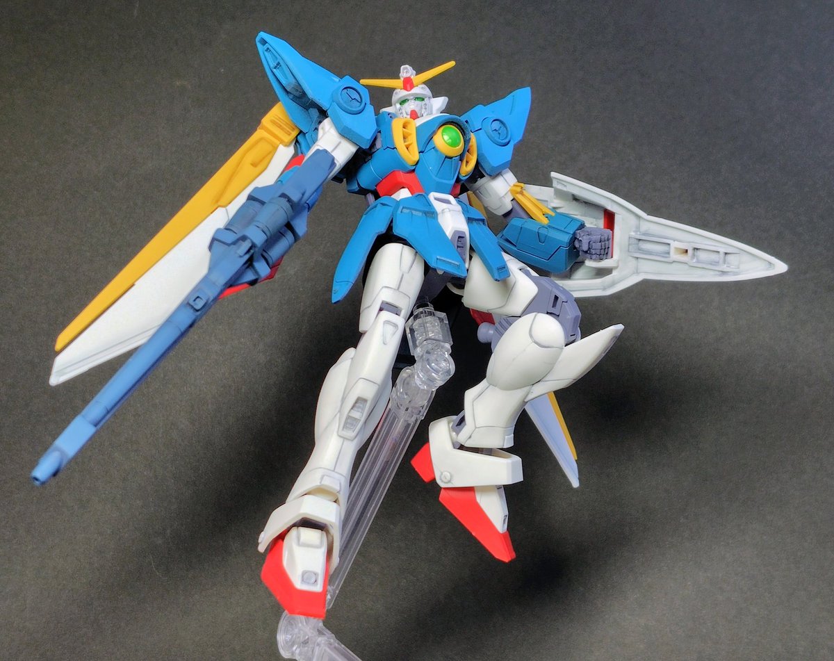 balpanther's tweet image. EG ウイングガンダムをもう一個完成。
Gガンダム最終話でよく見るといる色違いのウイングガンダムとして製作。
部分塗装で１日で仕上げた。
たまにはこういうのも楽しいな。
＃機動武闘伝Gガンダム
＃ガンプラ
＃ENTRYGRADE