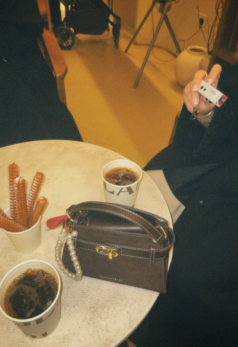 معقوبه | ☈ tweet media