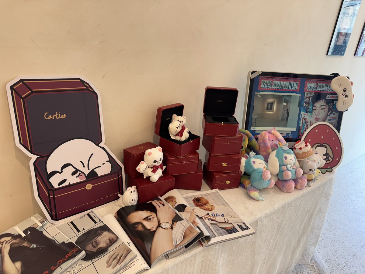 💕현진 생카 투어💕

📍카페 미닝 더 갤러리

#320_Sugar_Content  #320퍼센트_달콤한_현진데이