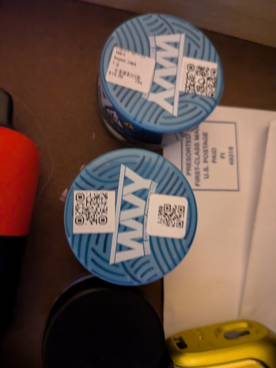 poker bait 🪤 cis gender tweet media