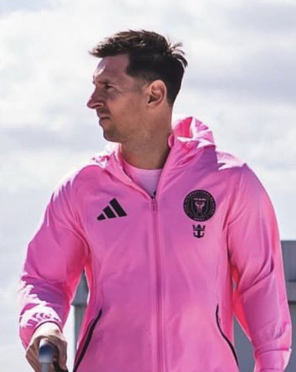 Pain.𝕏 tweet media