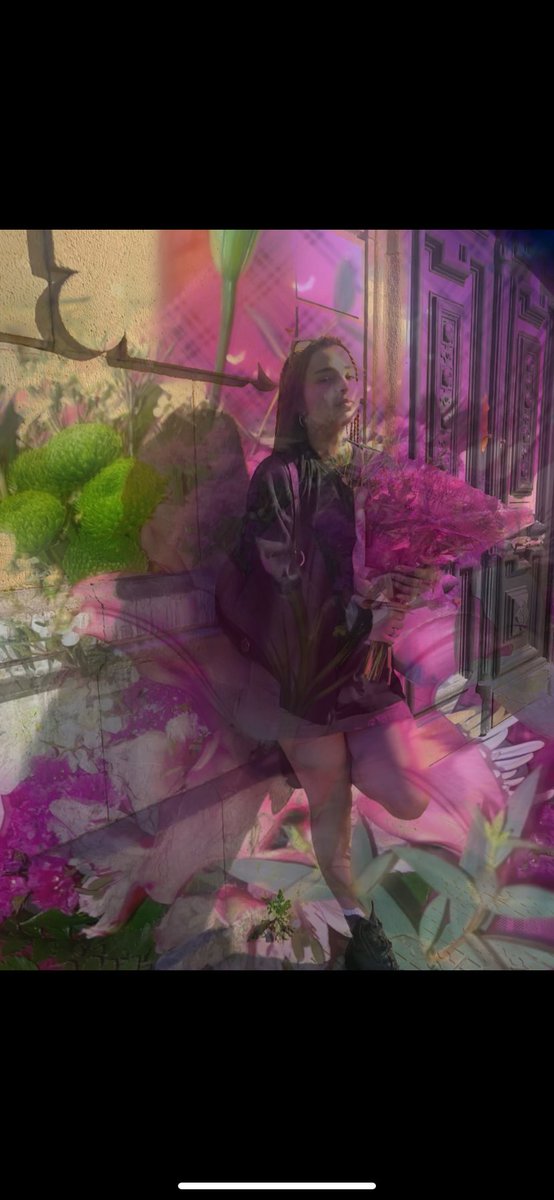 HaLaitKsyah's tweet photo. Flowers https://t.co/kYGgNsMoJR