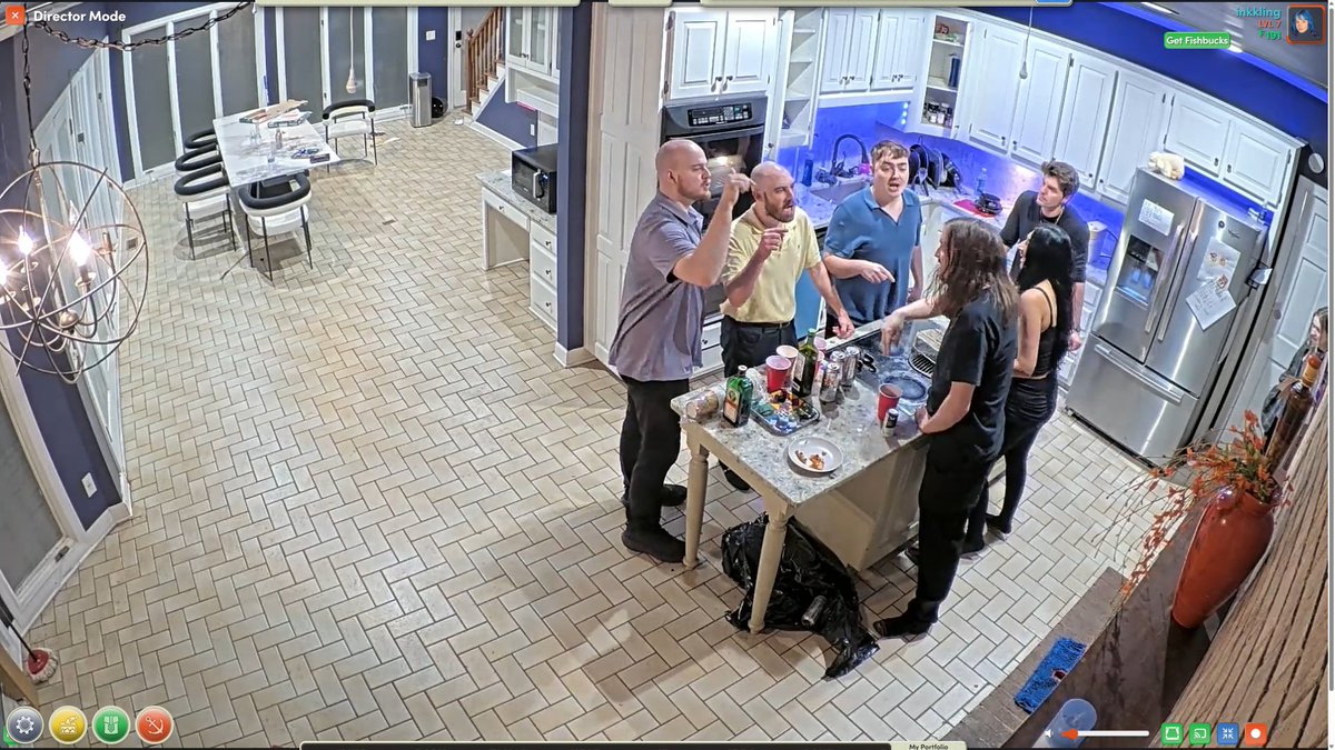 Nora Void tweet media