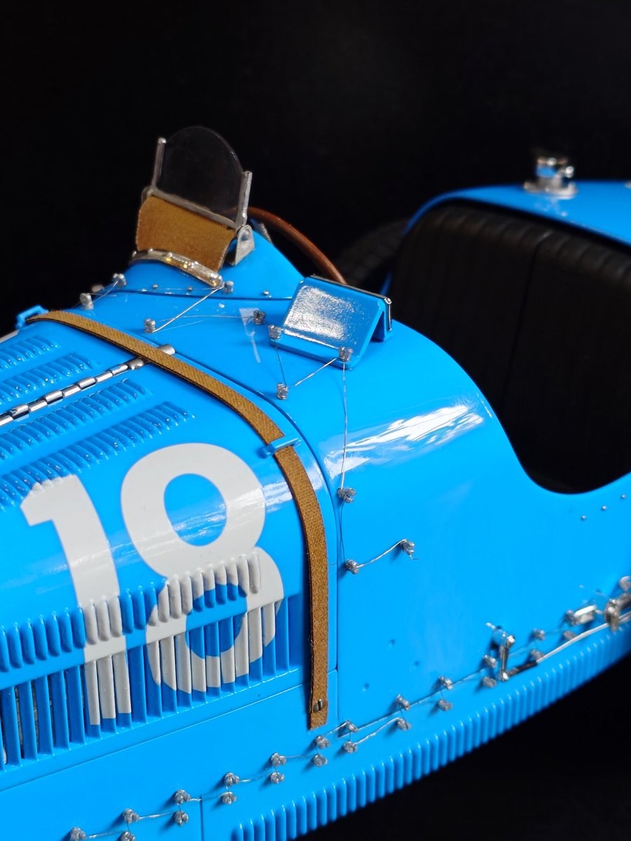 Anton1000 tweet media