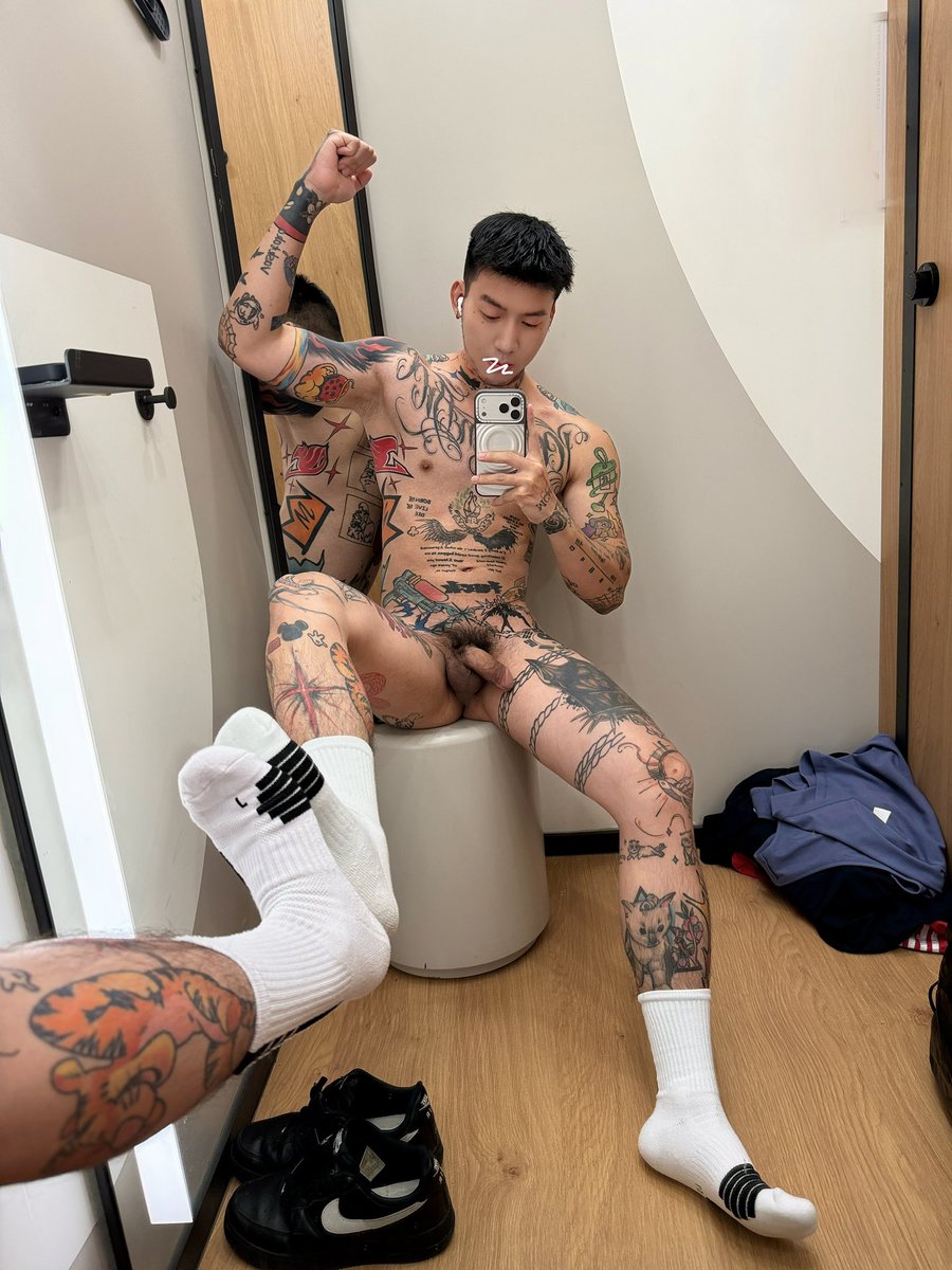 李煊辰 tweet media