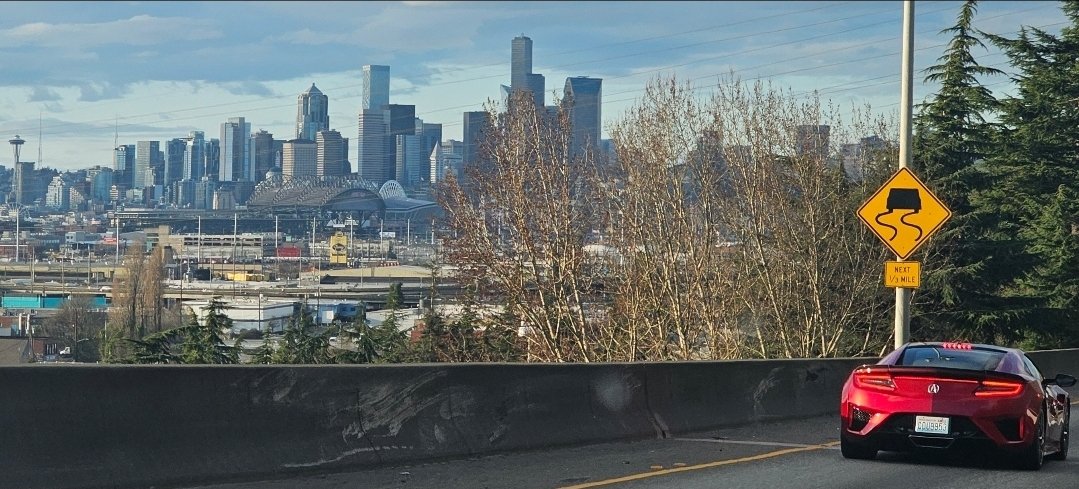 PNW Life tweet media