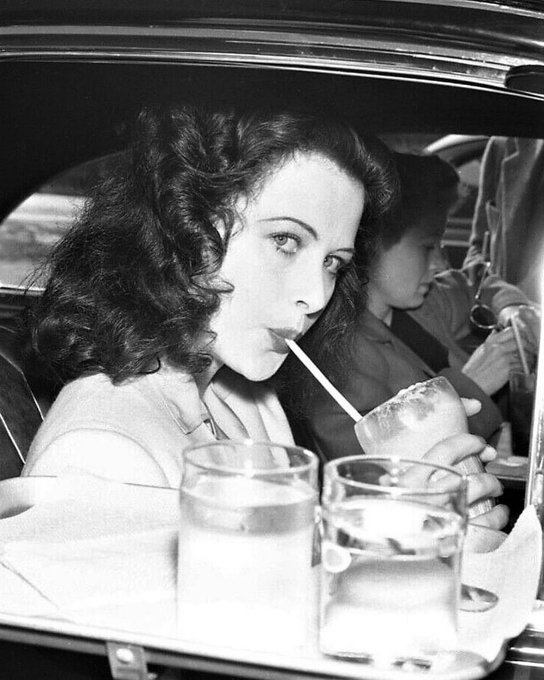 Noirchick In Old Hollywood tweet media