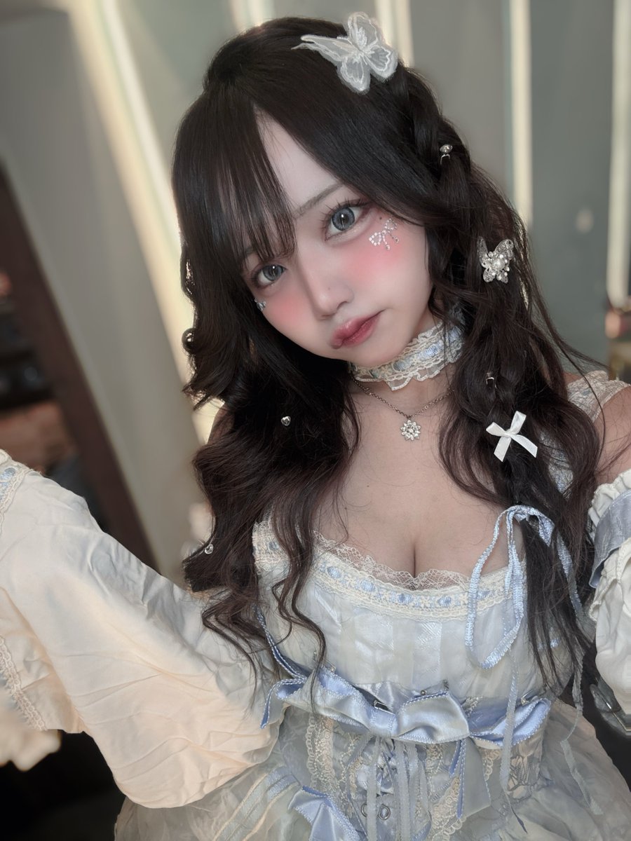 Ema__imagicf's tweet photo. ロリータラスト見にこなくていいの？ https://t.co/Fpre8TsIEU